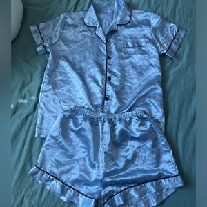 Silk size medium jammie’s